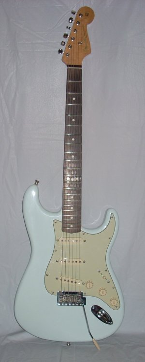 Fender Stratocaster — Wikipédia